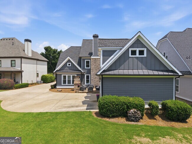 Building Photo - 5451 Autumn Flame Dr NE