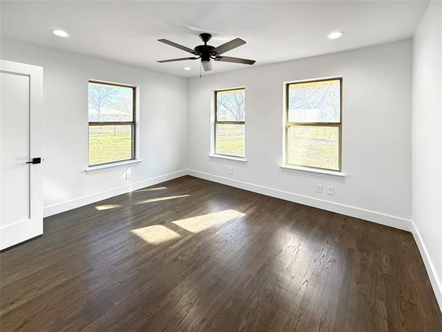 Building Photo - 425 Chesier Rd