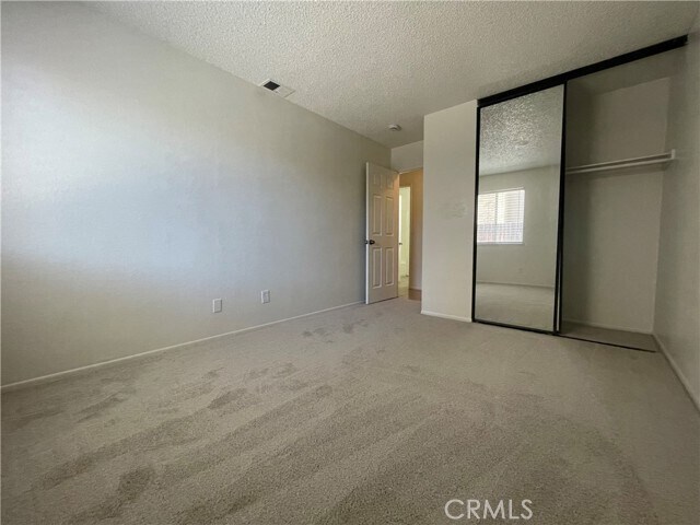 Building Photo - 24620 Mantee Pl