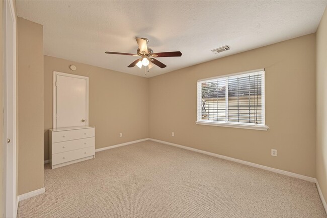 Building Photo - 3503 Ashlock Dr