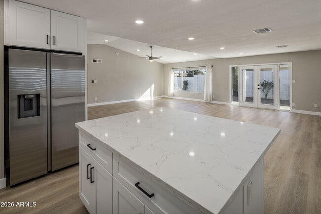 Building Photo - 7311 S McAllister Ave