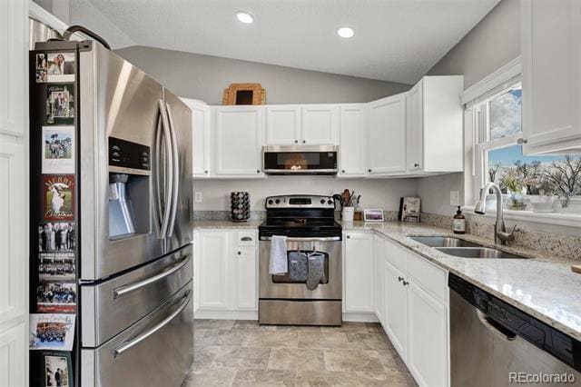 Building Photo - 3240 Post Oak Dr