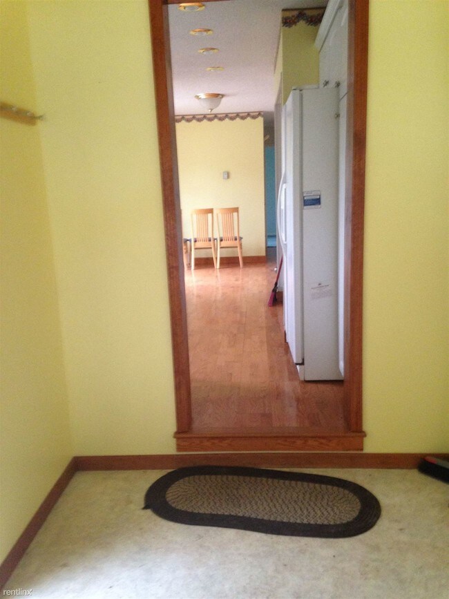 Building Photo - 3 br, 2 bath House - 4401 Dryden Rd Cozy C...