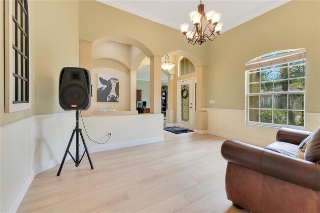 Building Photo - 16313 Birchwood Way