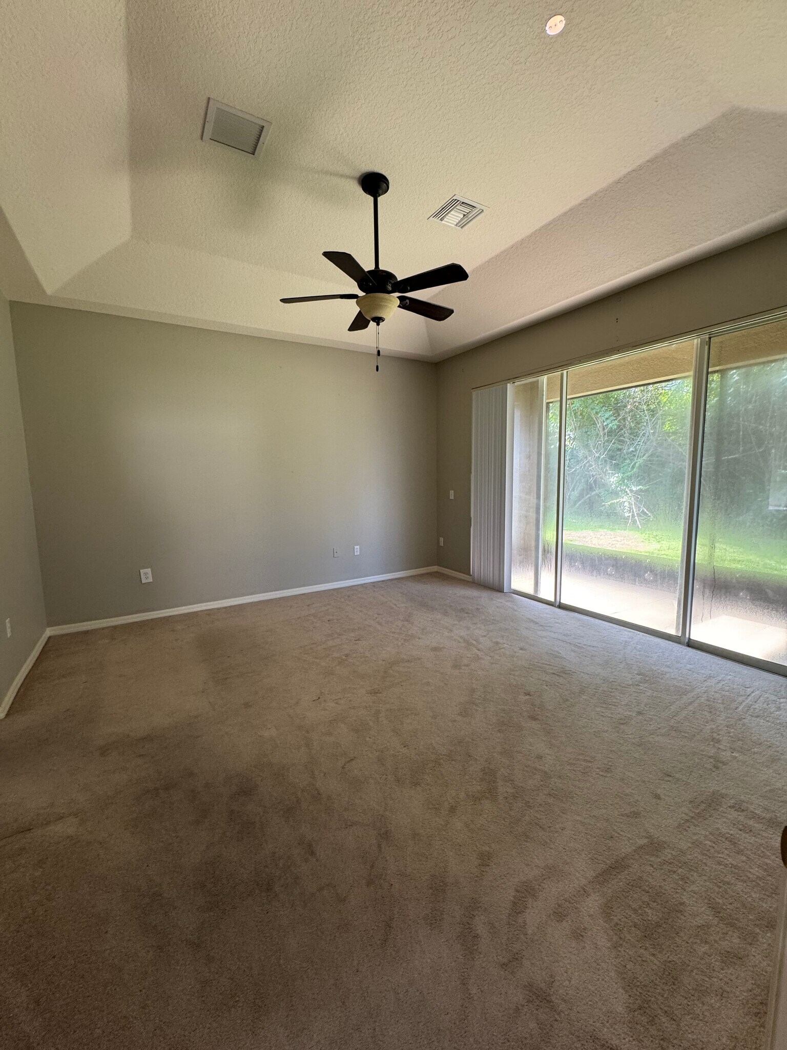 Master suite - 2112 Bunker View Ct