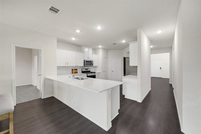 Building Photo - 1117 Goldfinch Dr