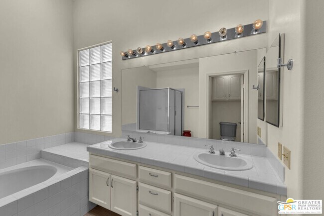 Building Photo - 29921 E Trancas Dr