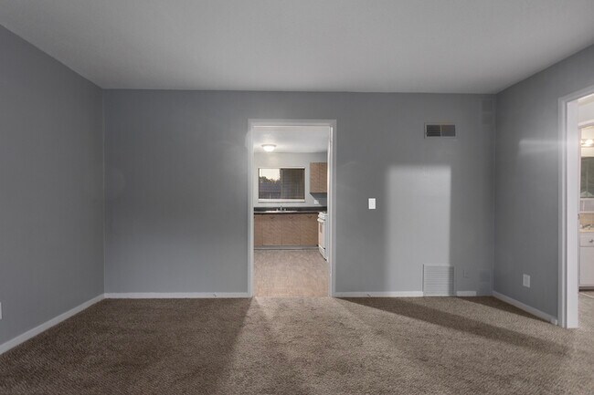 Building Photo - 8700 Wornall Rd