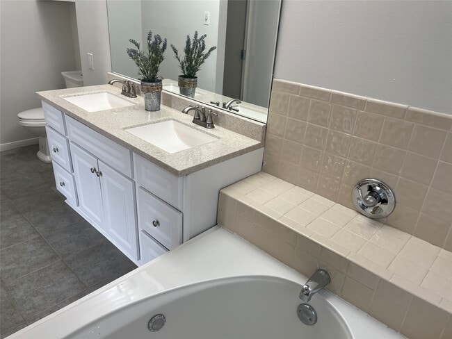 Building Photo - 2703 Hot Springs Dr