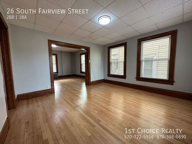 Building Photo - 26 S Fairview St