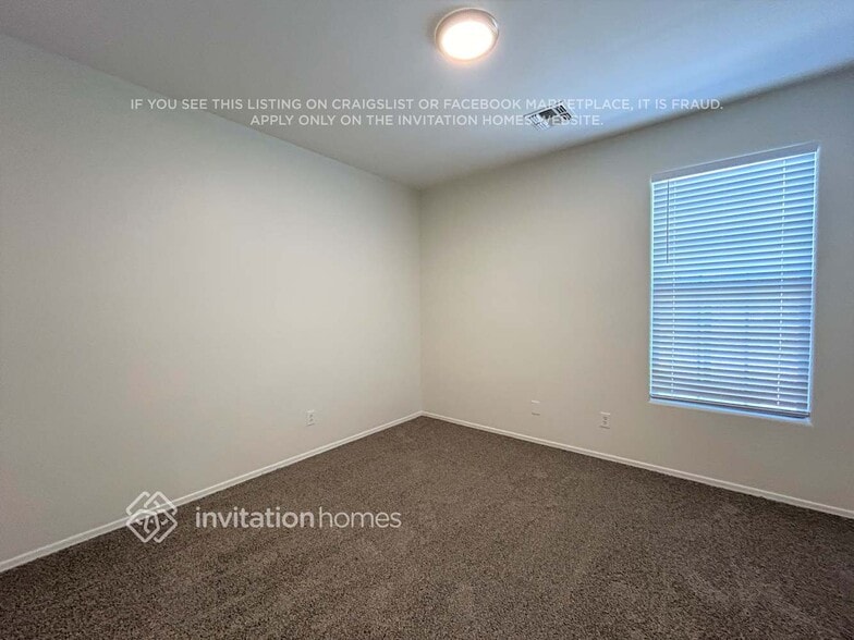 Building Photo - 16042 W Hualapai St