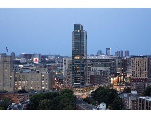 Building Photo - 188 Brookline Ave