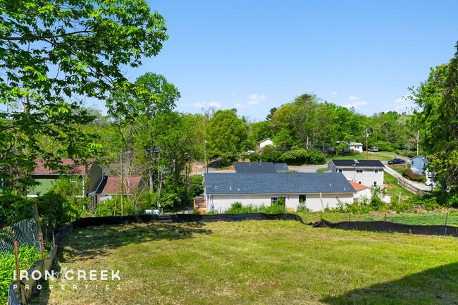 Building Photo - Bright and Modern: New Construction Three-...