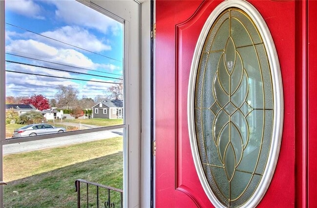 Building Photo - 138 Youngs Ave