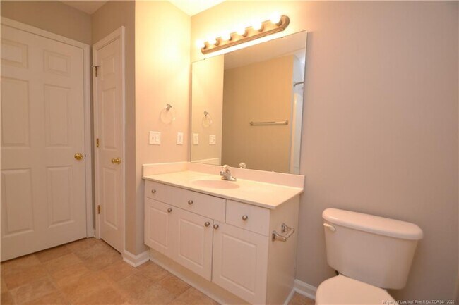 Building Photo - 313 Gooseberry Dr