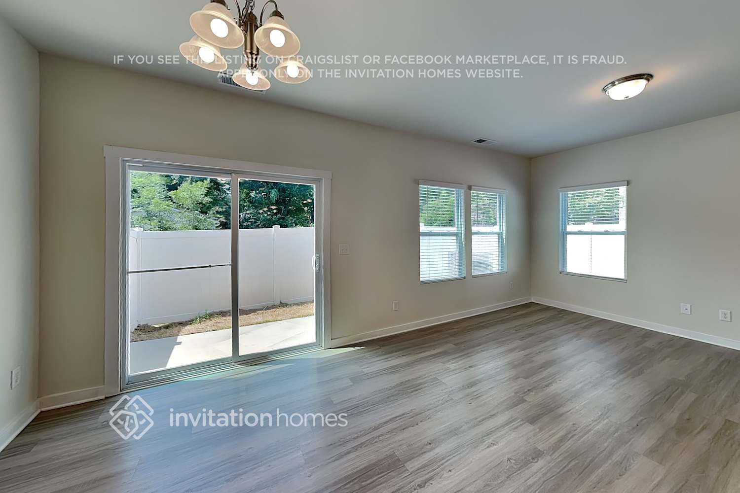 Building Photo - 3023 Ayana Dr