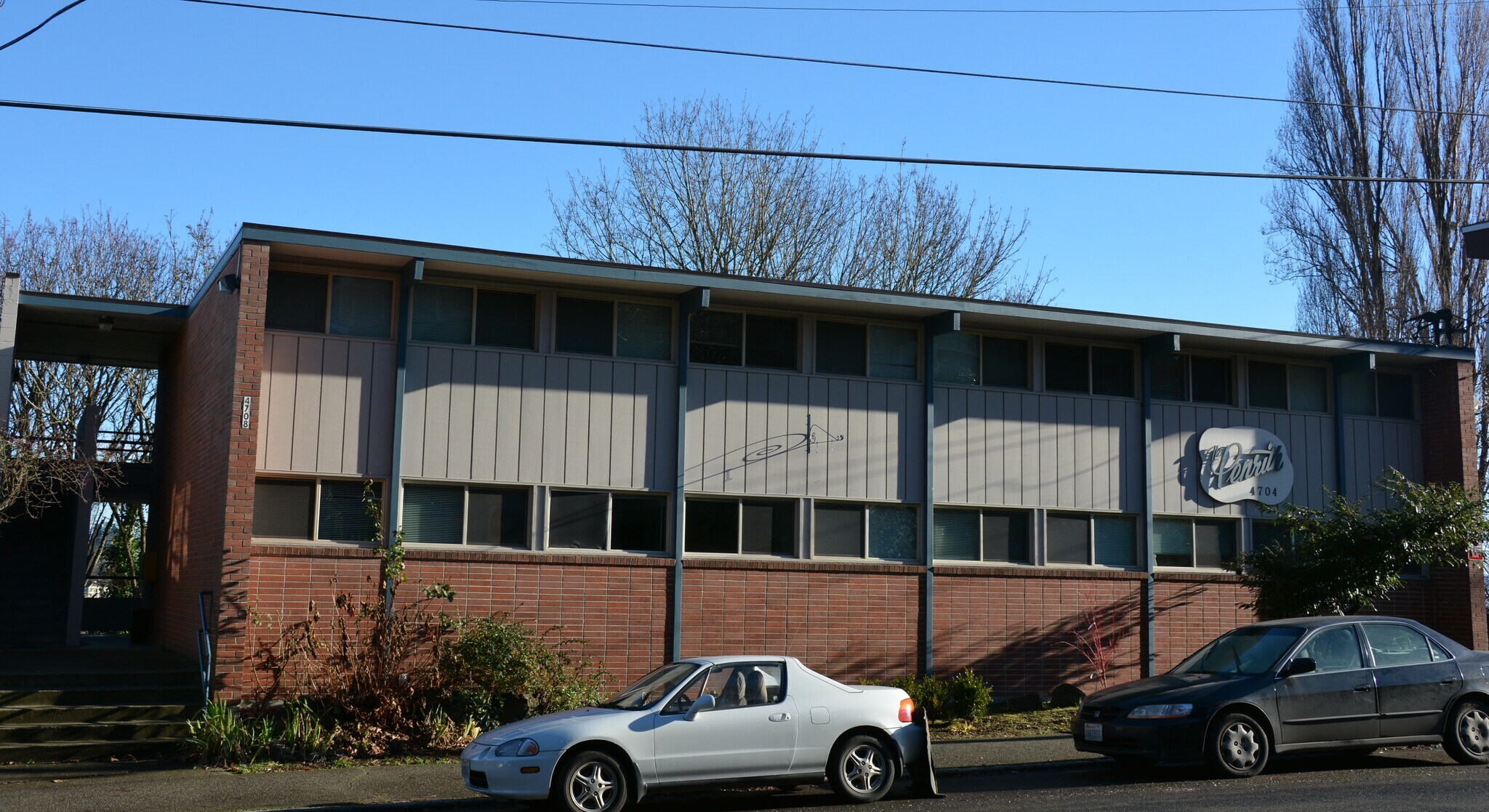Building Photo - 4704 22nd Ave NE