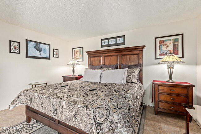 Building Photo - 19446 N Star Ridge Dr