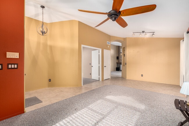 Building Photo - 9150 W Grovers Ave