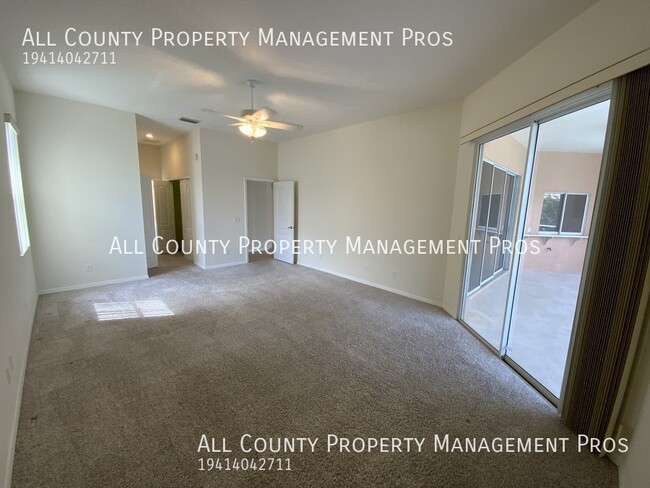 Building Photo - 5112 Far Oak Cir