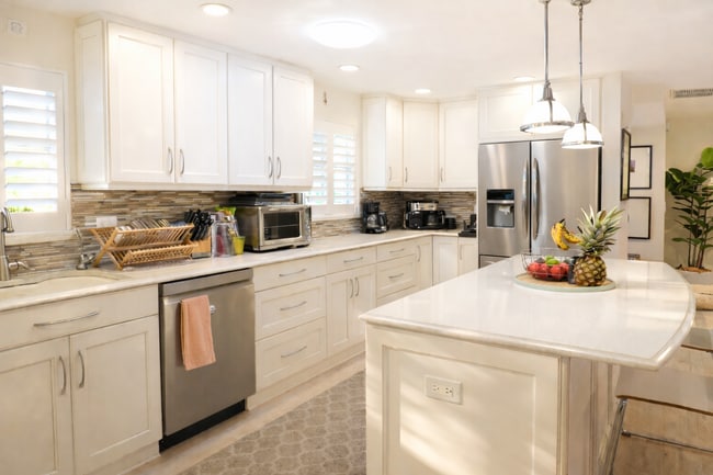 Building Photo - 2412 Clematis St