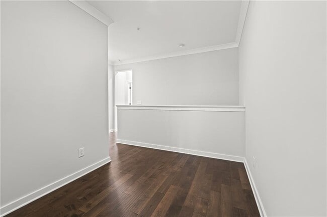 Building Photo - 240 Walker Ave