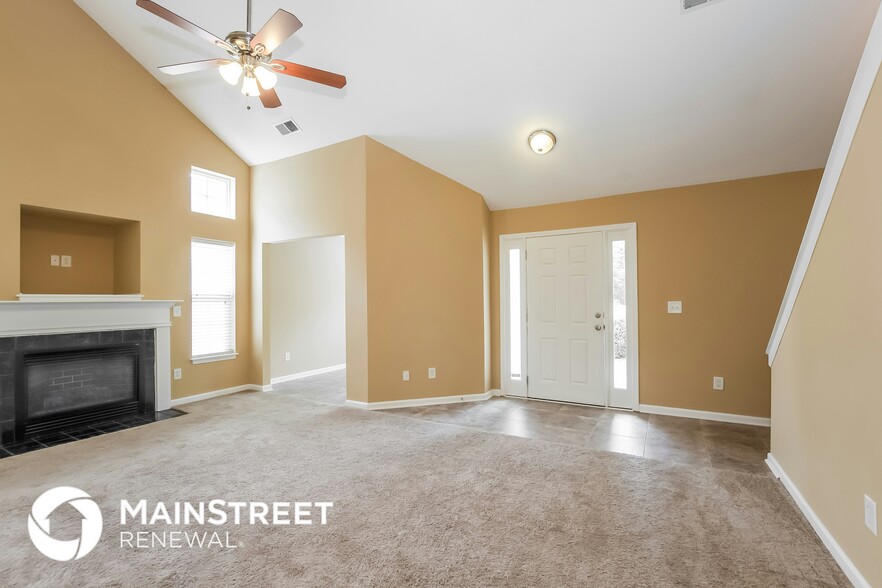 Building Photo - 4315 River Bluff Terrace