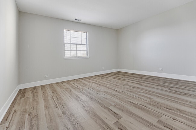 Building Photo - 59 Gant Cir