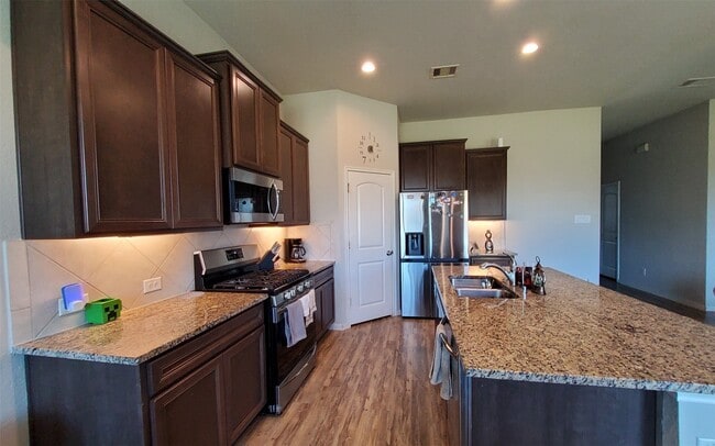 Building Photo - 24418 Hollow Gate Meadow Ct