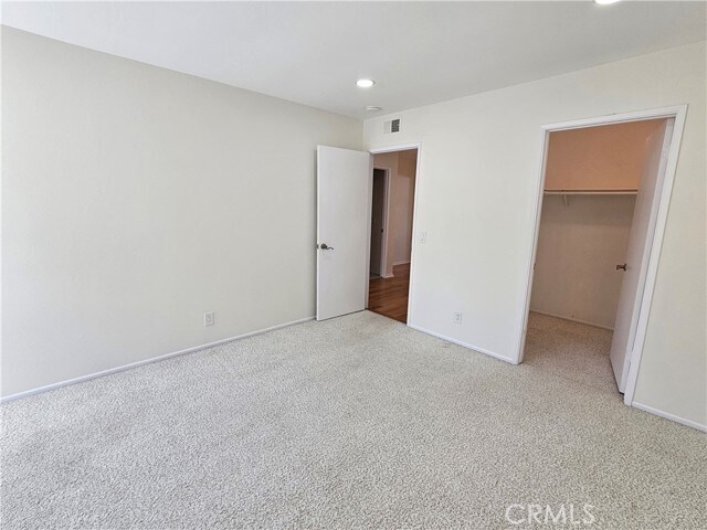 Building Photo - 1812 N Fairgreen Dr