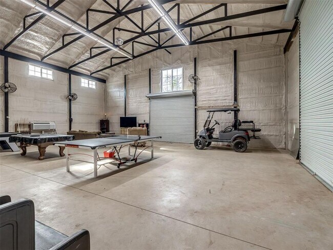 Building Photo - 18186 SH 74B - 18186