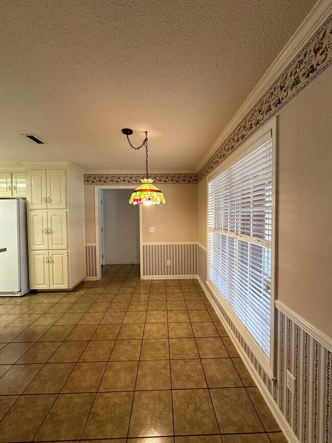 Building Photo - Enterprise Country Club!  Short Term Renta...