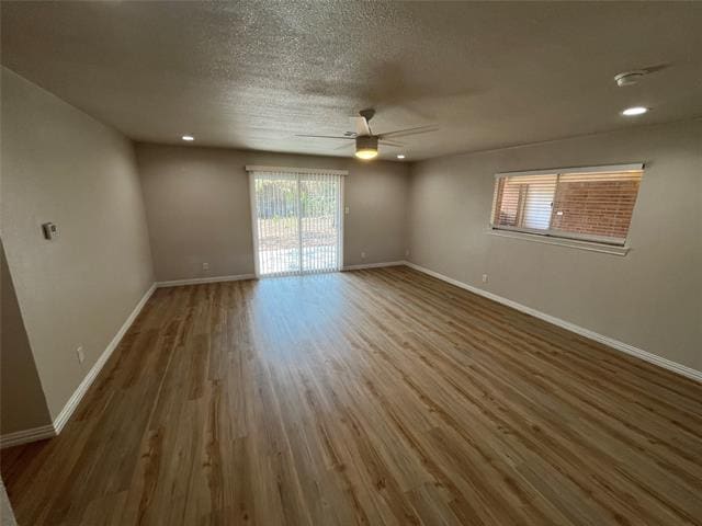 Building Photo - 606 Lynda Ln
