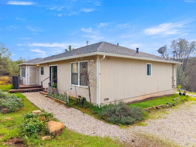 Building Photo - 14506 Spruce Grove Rd