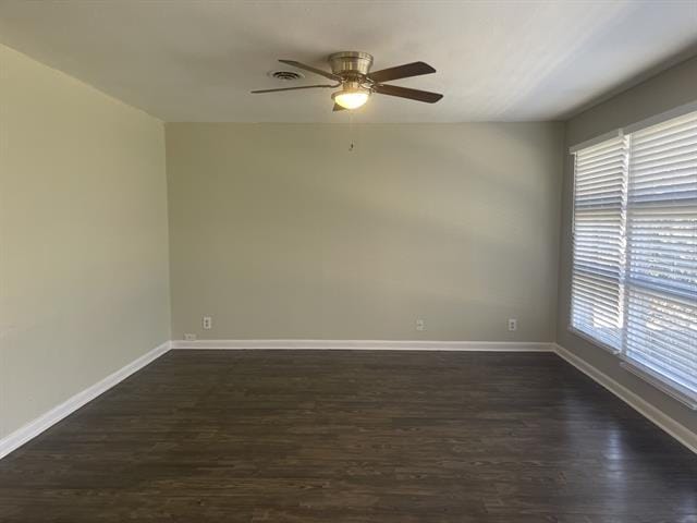 Building Photo - 2513 Greenway St