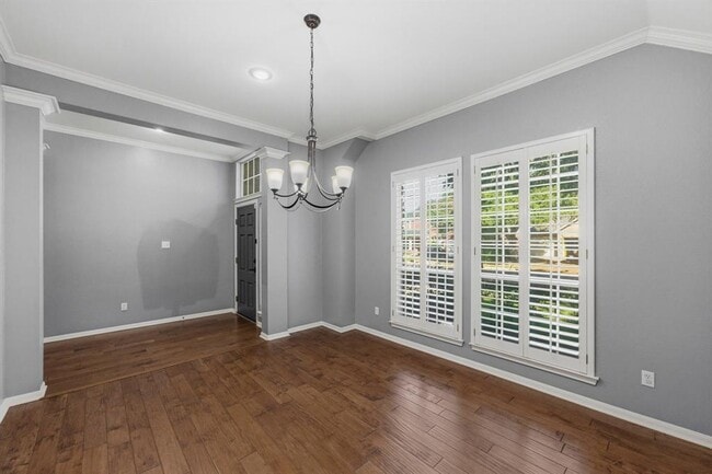 Building Photo - 6213 Mesa Grande Dr