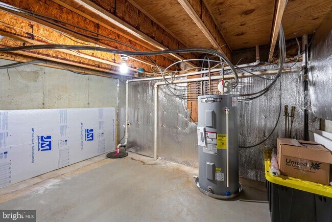 Building Photo - 8540 Harvest View Ct
