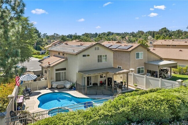 Building Photo - 43540 Corte Benisa