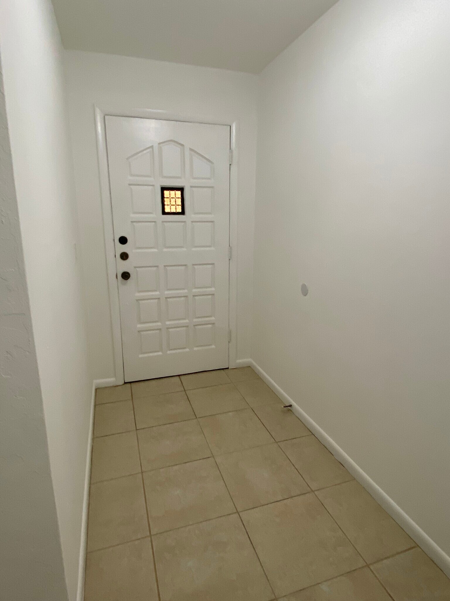 Building Photo - 513 SE 24th Ave