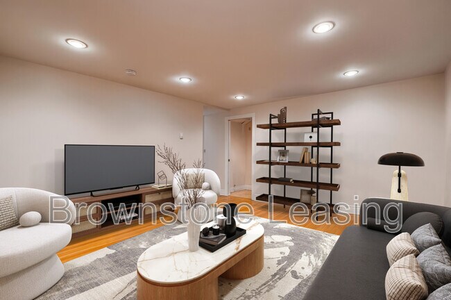 Building Photo - 1035 N Marion St