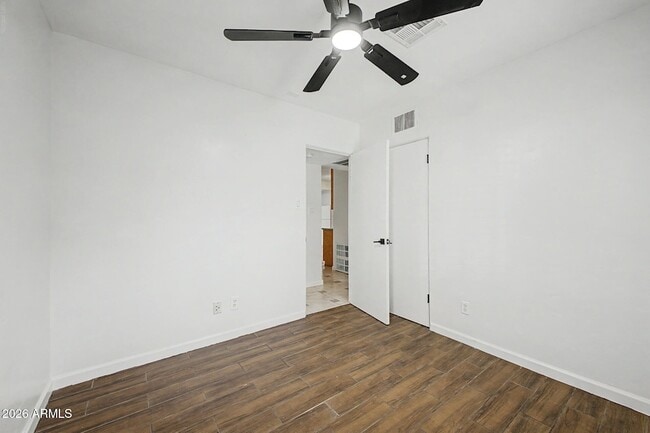 Building Photo - 7008 N 12th St