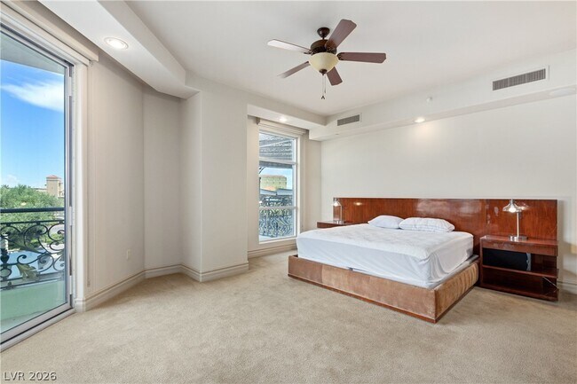 Building Photo - 9103 Alta Dr