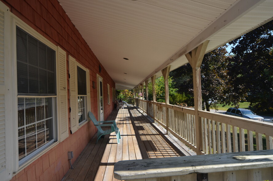 Building Photo - 23 Ames Ave