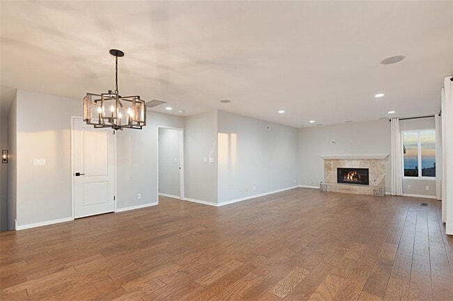 Building Photo - 232 S La Esperanza