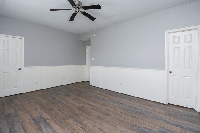 Building Photo - 51 Rivercoach Ln