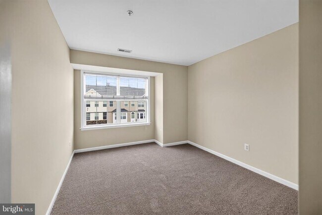 Building Photo - 10382 Lantern Ln