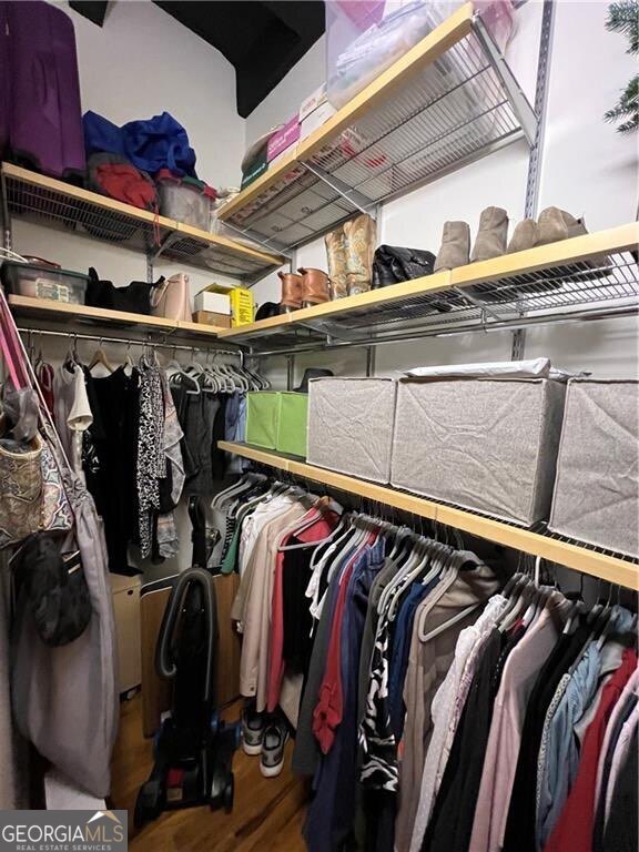 Building Photo - 1736 Liberty Ln