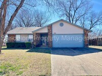 Building Photo - For Lease | Broken Arrow | Available Now!