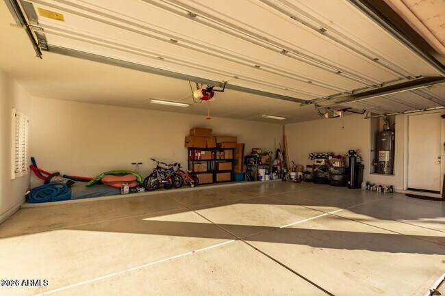 Building Photo - 3419 E June Cir