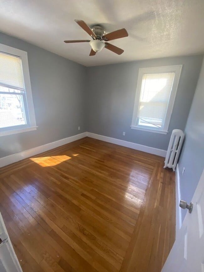 Building Photo - 39-41 Anthony St